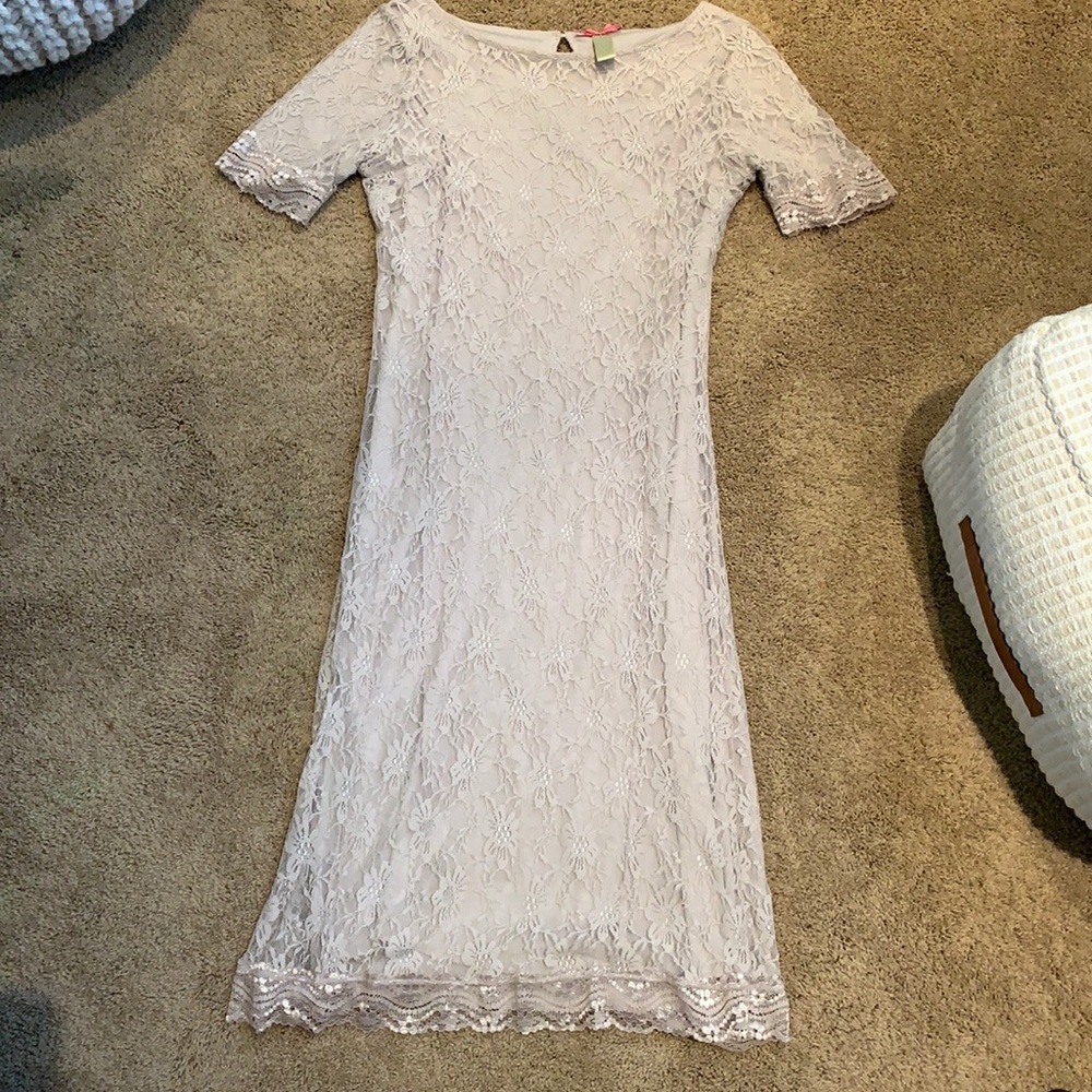 Downeast Basics size small light brown/tan lacey